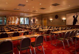 Mercure Nord 4*